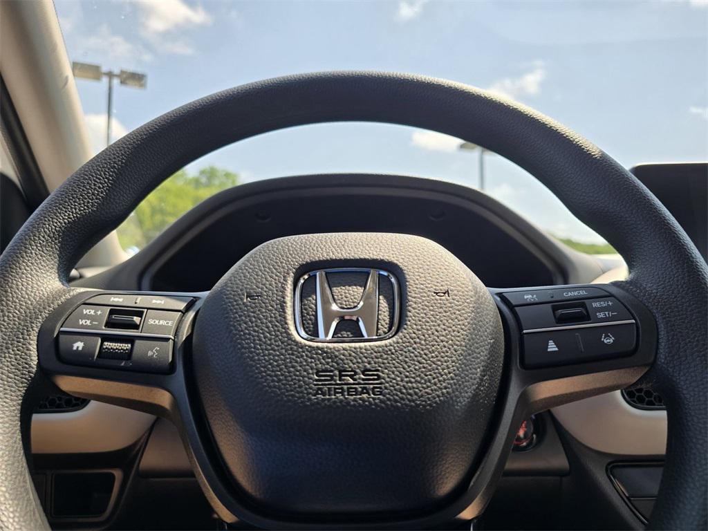 new 2025 Honda HR-V car, priced at $28,750