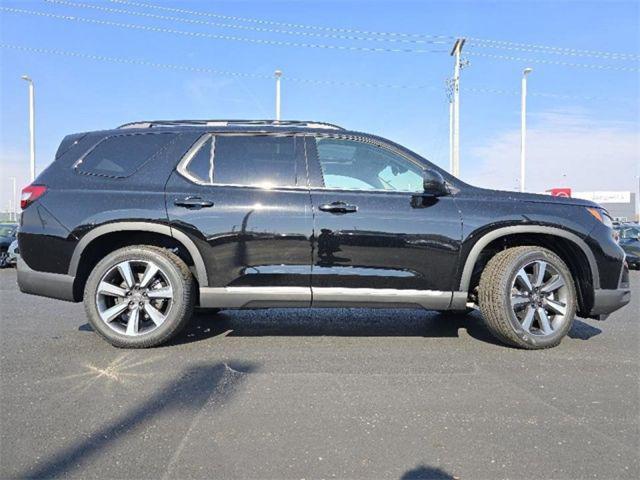 new 2025 Honda Pilot car, priced at $55,260