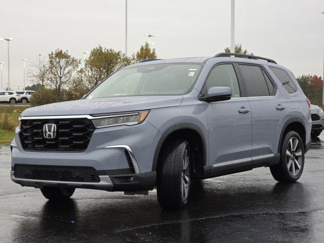 new 2025 Honda Pilot car, priced at $51,550