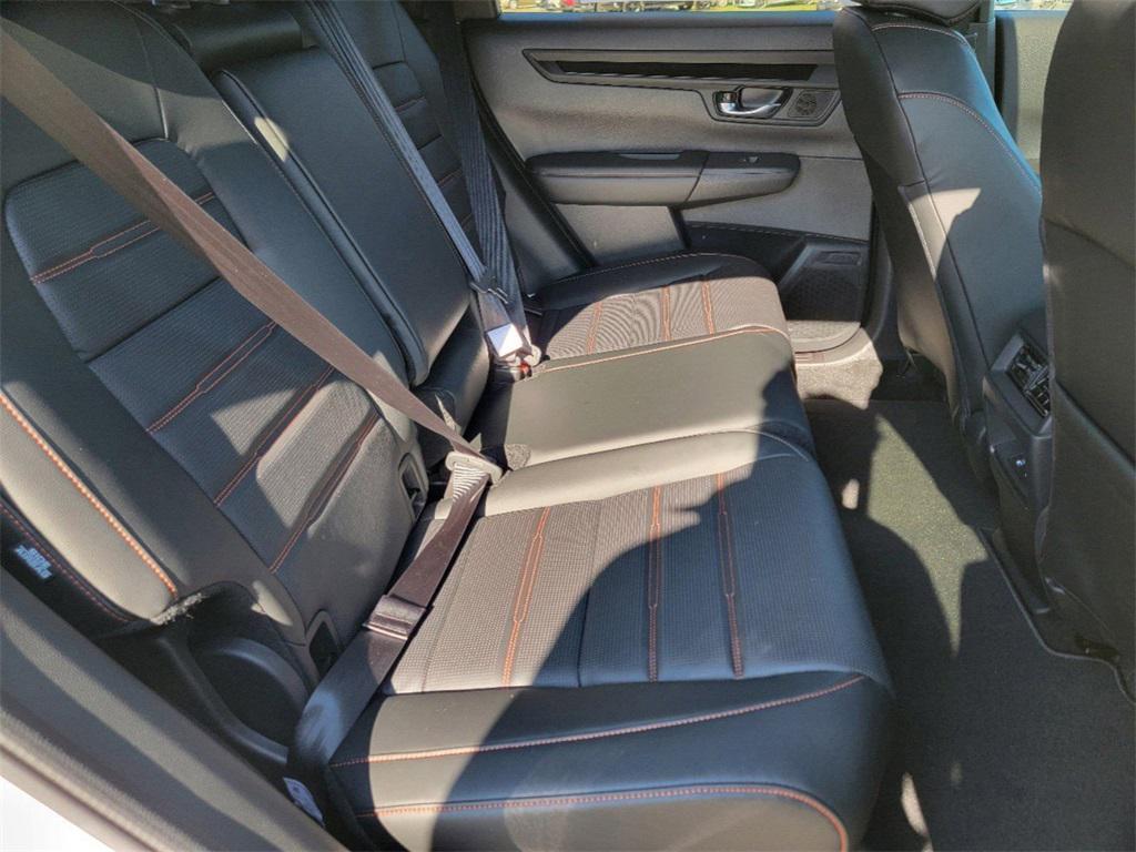 new 2025 Honda CR-V Hybrid car, priced at $40,955