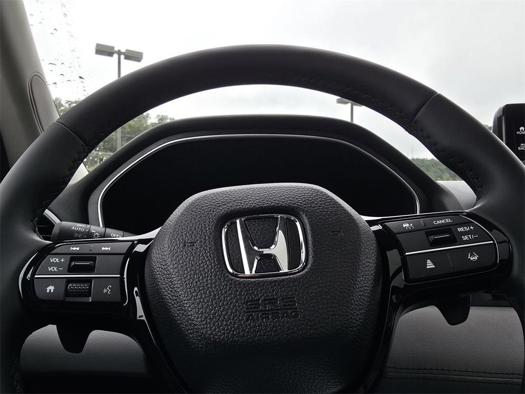 new 2025 Honda Pilot car, priced at $53,250