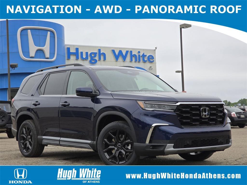 new 2025 Honda Pilot car, priced at $53,250
