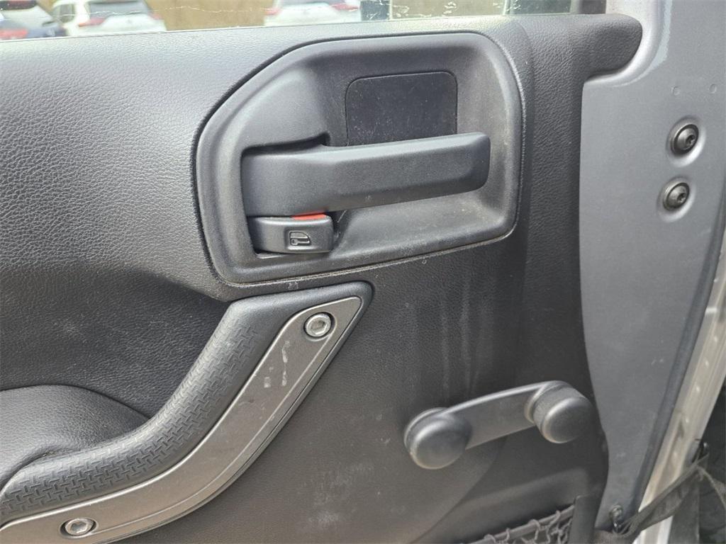 used 2013 Jeep Wrangler Unlimited car, priced at $12,623