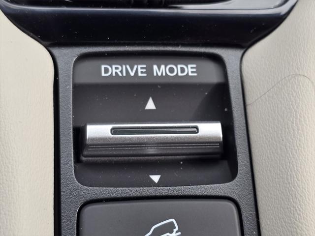 new 2025 Honda HR-V car, priced at $28,295