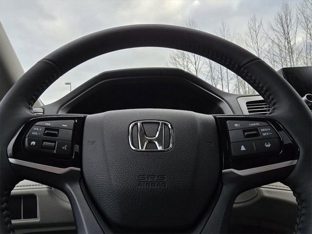 new 2025 Honda Odyssey car, priced at $43,670