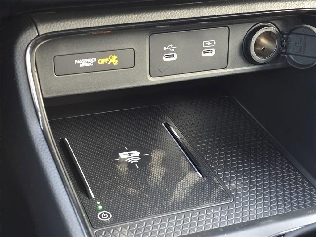 new 2026 Honda CR-V Hybrid car, priced at $44,155