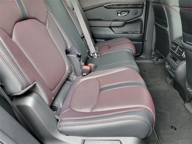 new 2025 Honda Pilot car, priced at $56,530