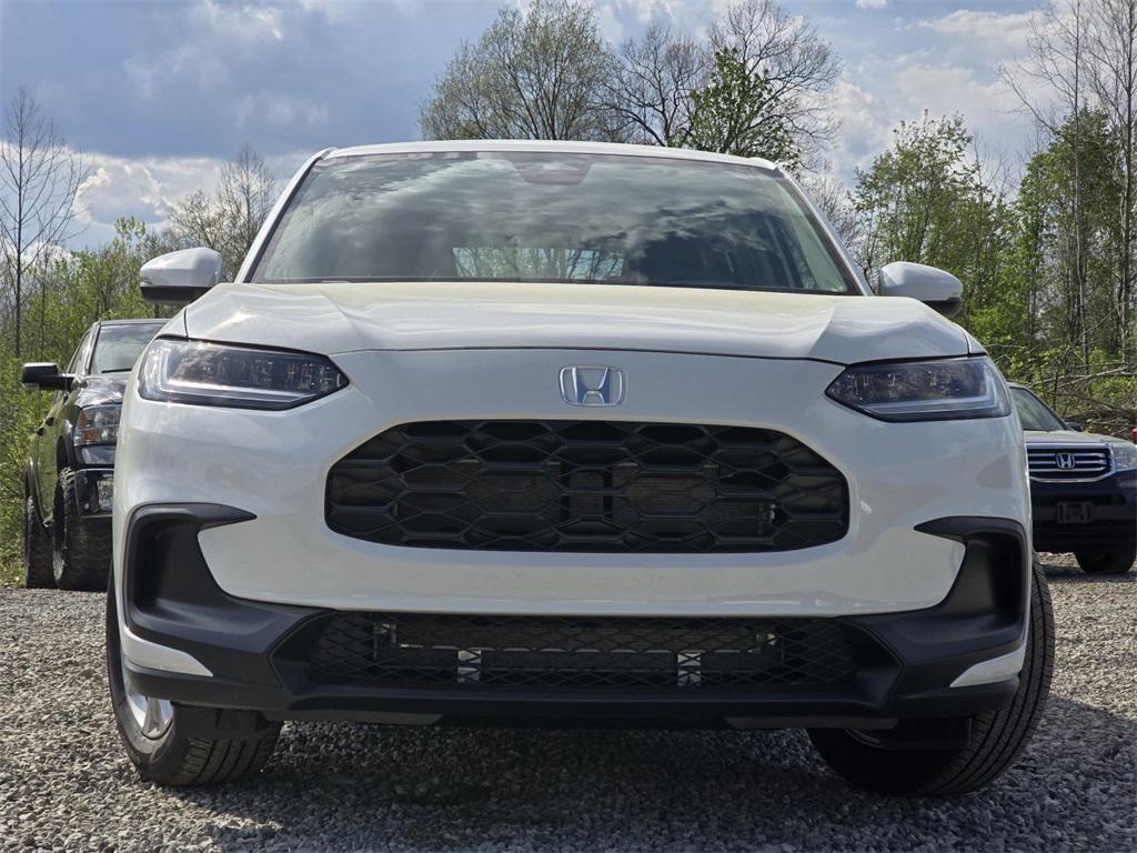 new 2025 Honda HR-V car, priced at $28,750