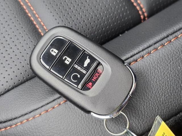 new 2025 Honda CR-V Hybrid car, priced at $40,545