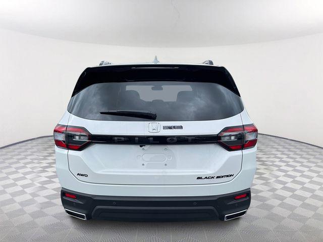 new 2025 Honda Pilot car, priced at $56,530