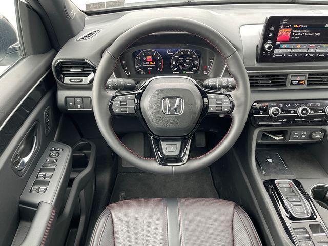 new 2025 Honda Pilot car, priced at $56,530