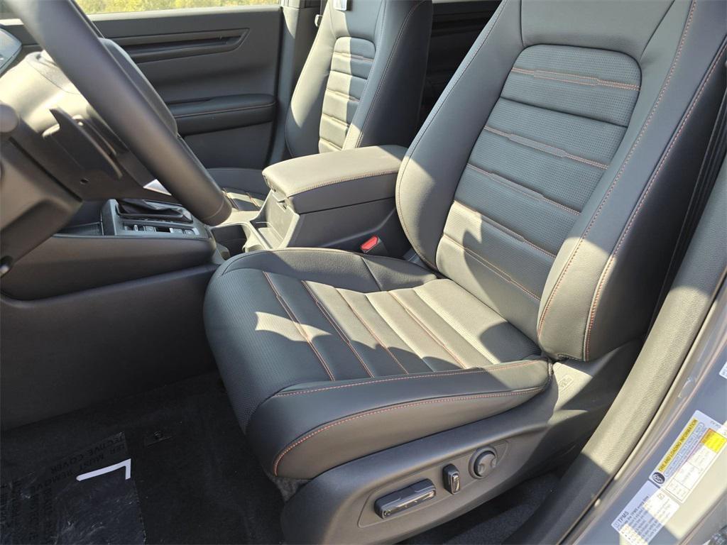 new 2026 Honda CR-V Hybrid car, priced at $42,130