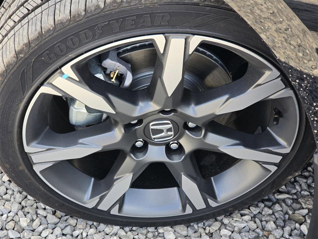 new 2025 Honda Civic Hybrid car, priced at $34,300