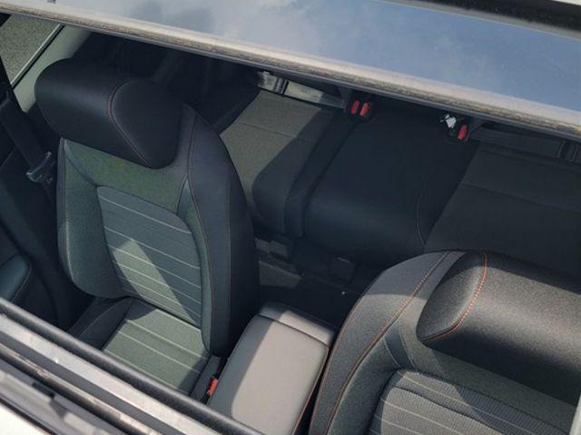 new 2025 Honda CR-V Hybrid car, priced at $38,000