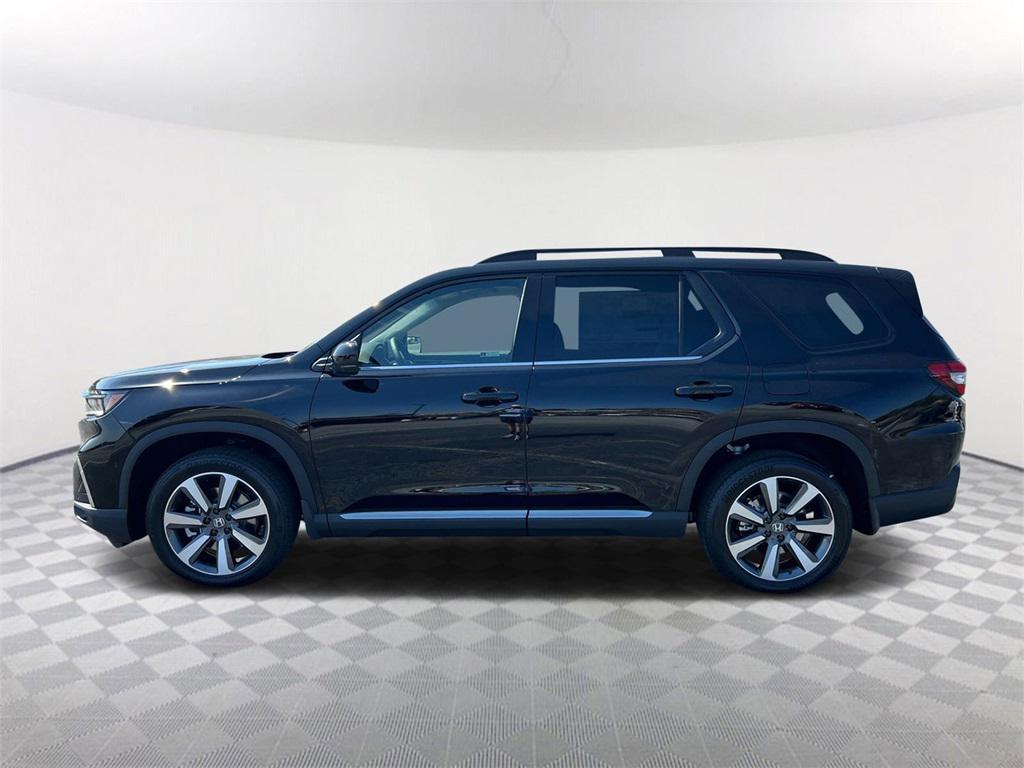 new 2025 Honda Pilot car, priced at $52,995