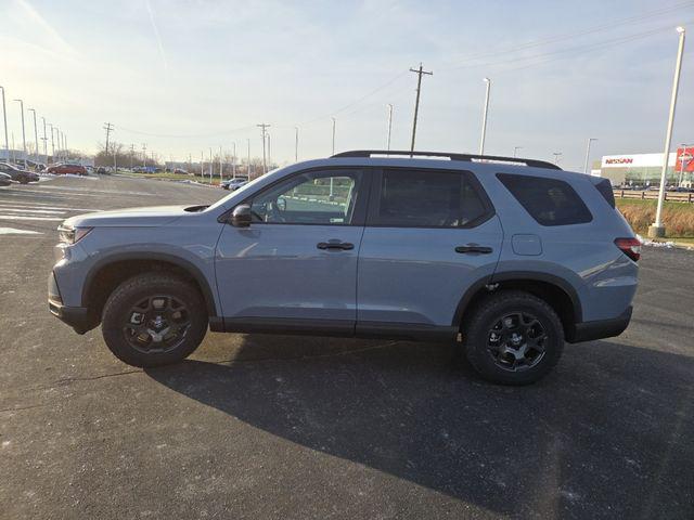 new 2025 Honda Pilot car, priced at $51,350