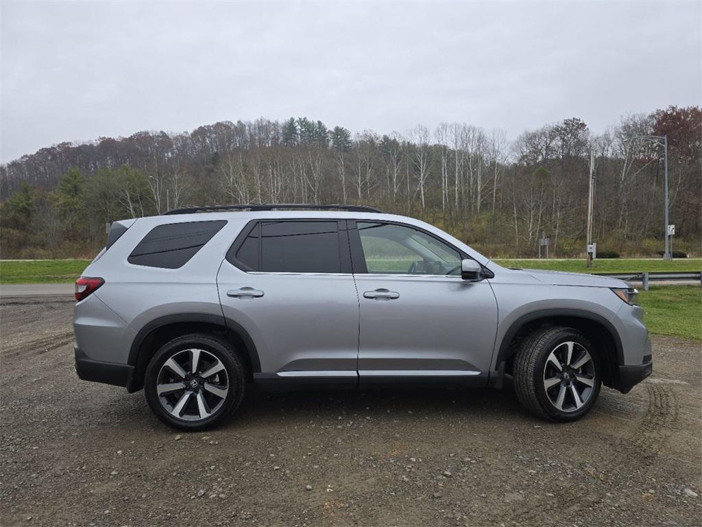 used 2024 Honda Pilot car, priced at $41,977
