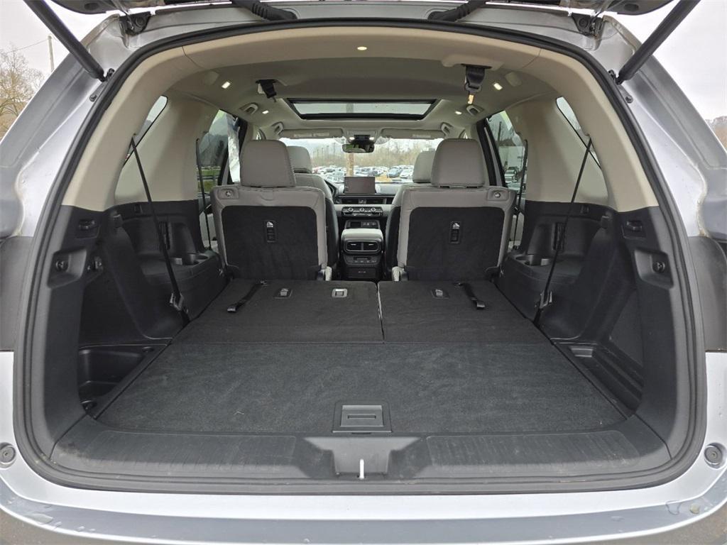 used 2024 Honda Pilot car, priced at $41,977