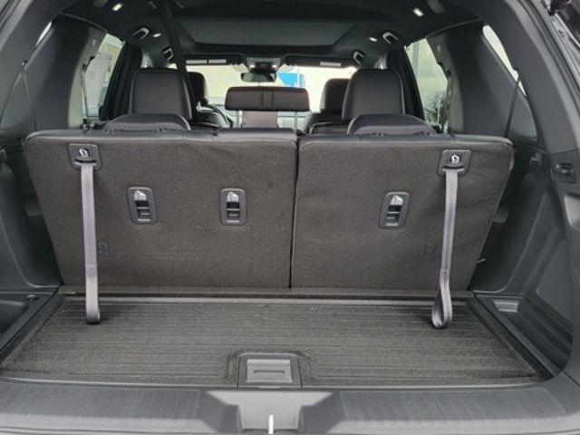 new 2025 Honda Pilot car, priced at $56,530