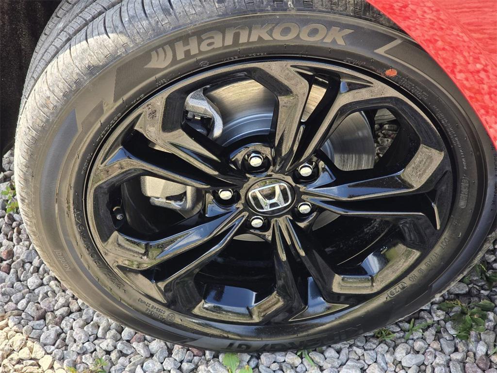 new 2025 Honda Accord car, priced at $32,165