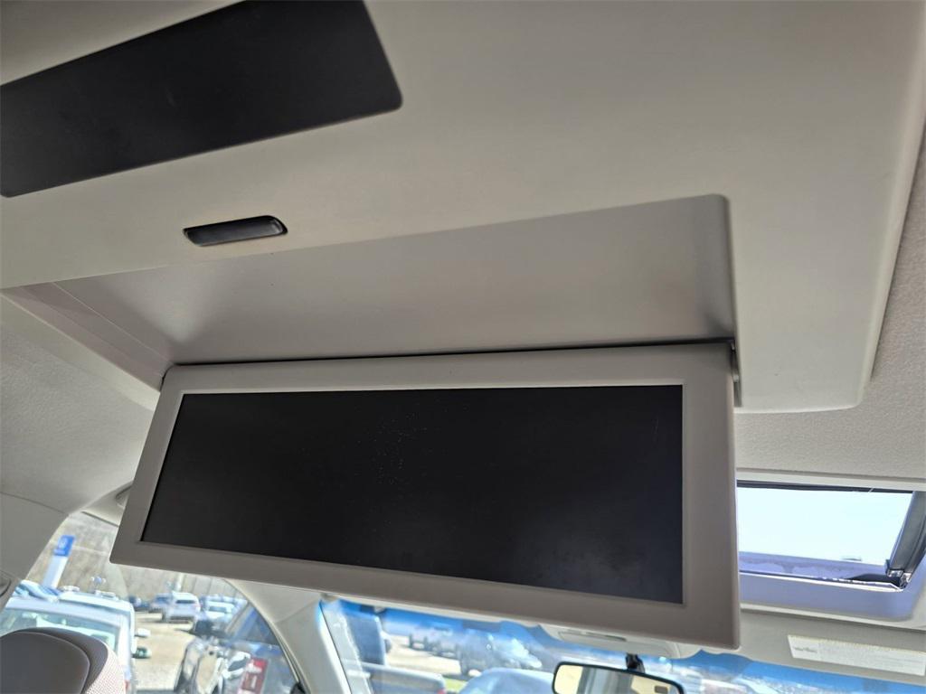 used 2011 Toyota Sienna car, priced at $7,277