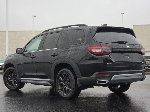 new 2025 Honda Pilot car, priced at $53,845