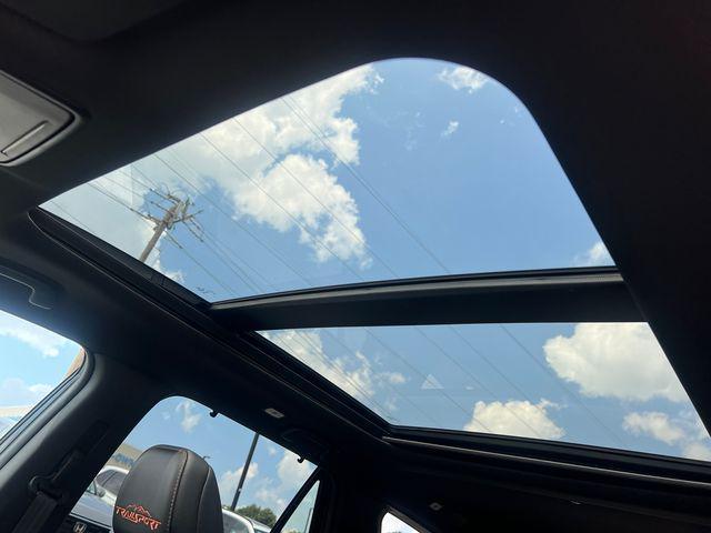 new 2025 Honda Pilot car, priced at $51,375