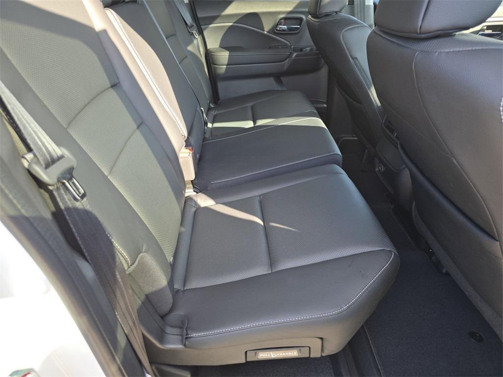 new 2025 Honda Ridgeline car, priced at $44,885