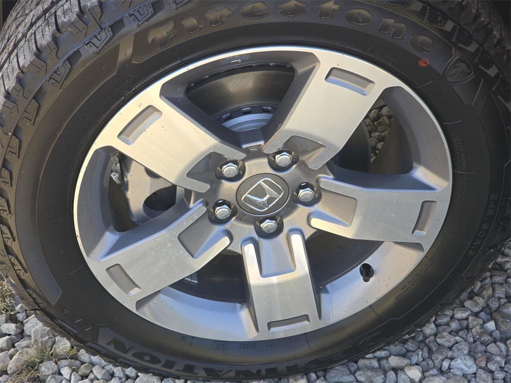 new 2025 Honda Ridgeline car, priced at $44,885