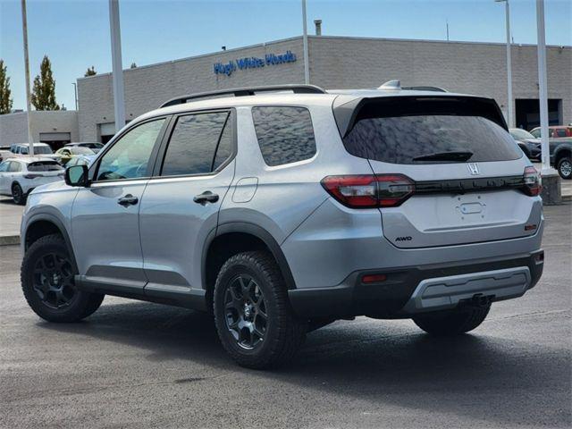 new 2025 Honda Pilot car, priced at $51,330
