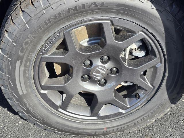 new 2025 Honda Pilot car, priced at $51,330