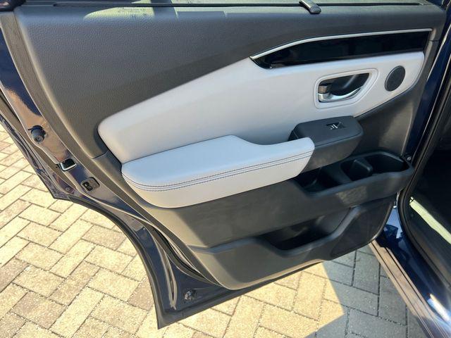 new 2025 Honda Pilot car, priced at $47,095