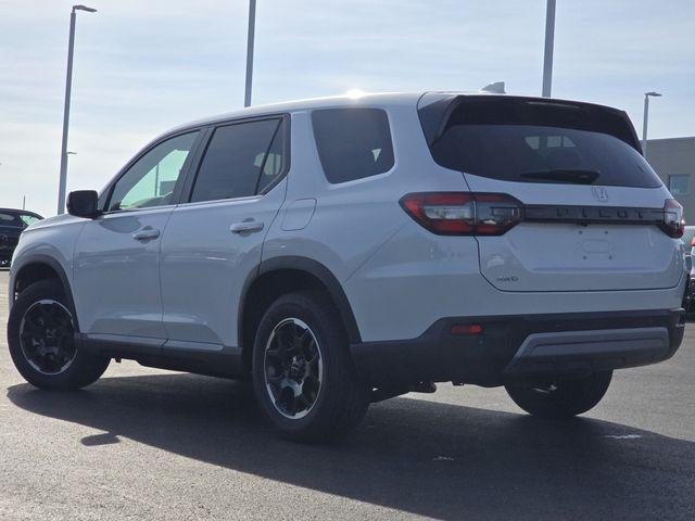 new 2025 Honda Pilot car, priced at $49,405