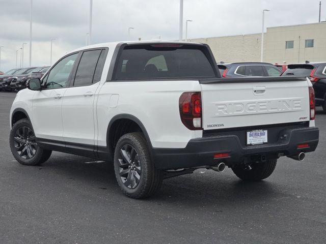 new 2025 Honda Ridgeline car, priced at $42,055