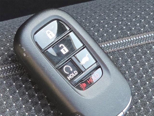 new 2025 Honda CR-V Hybrid car, priced at $38,000