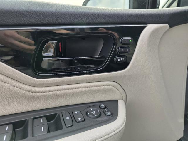 new 2025 Honda Odyssey car, priced at $52,275