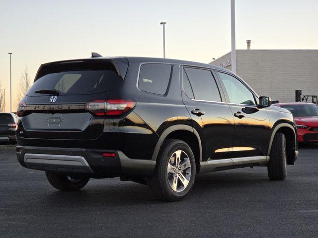 new 2025 Honda Pilot car, priced at $47,825