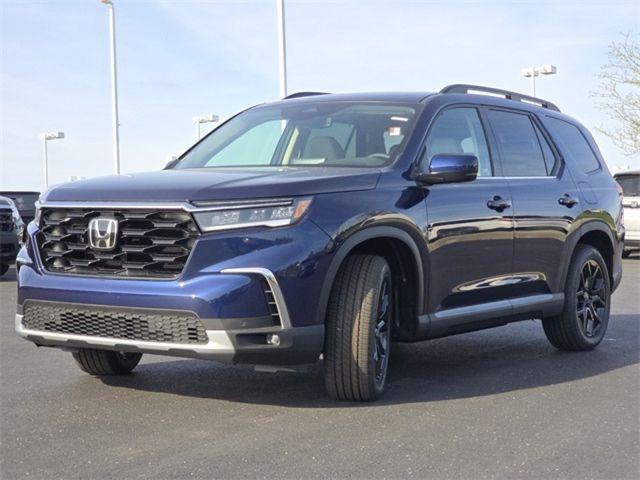 new 2025 Honda Pilot car, priced at $52,950