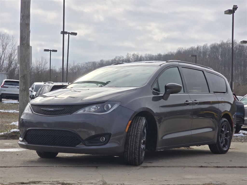 used 2018 Chrysler Pacifica car, priced at $11,977