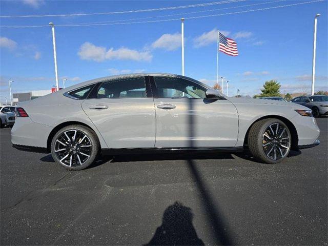 new 2025 Honda Accord Hybrid car, priced at $40,905