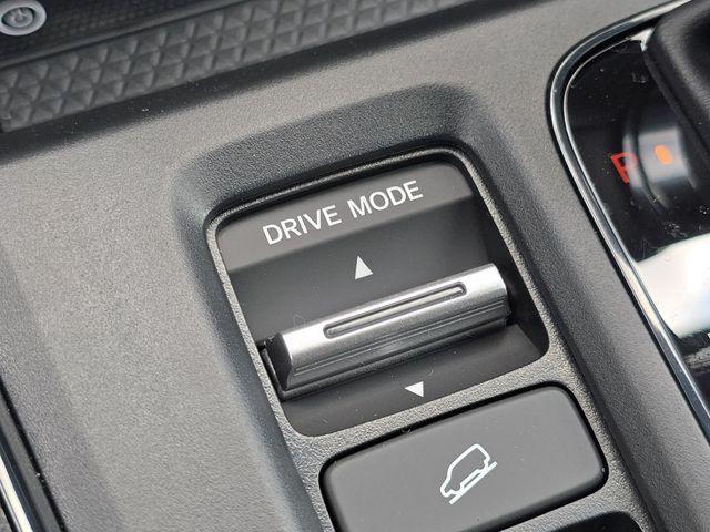 new 2026 Honda CR-V Hybrid car, priced at $42,075