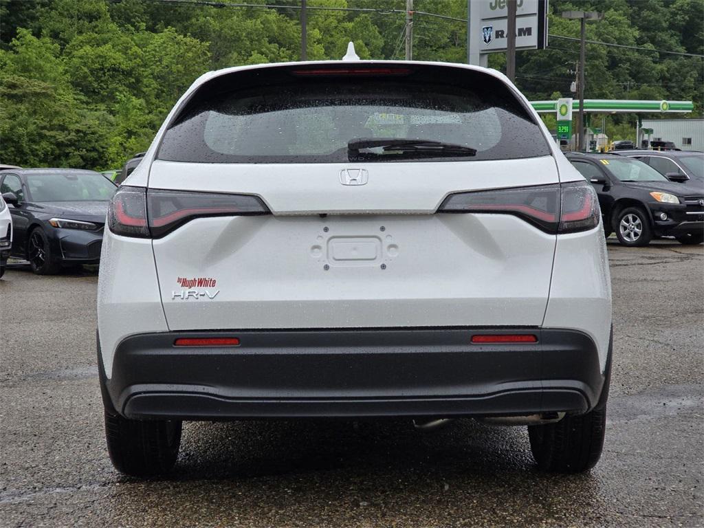 new 2025 Honda HR-V car, priced at $28,750