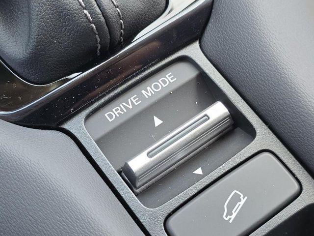 new 2025 Honda HR-V car, priced at $28,750