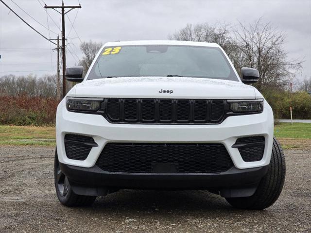 used 2023 Jeep Grand Cherokee car, priced at $33,793