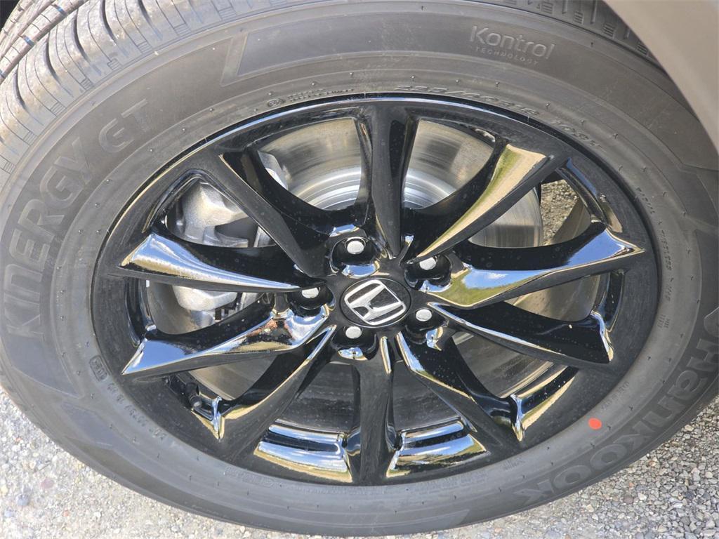 new 2026 Honda CR-V Hybrid car, priced at $42,130