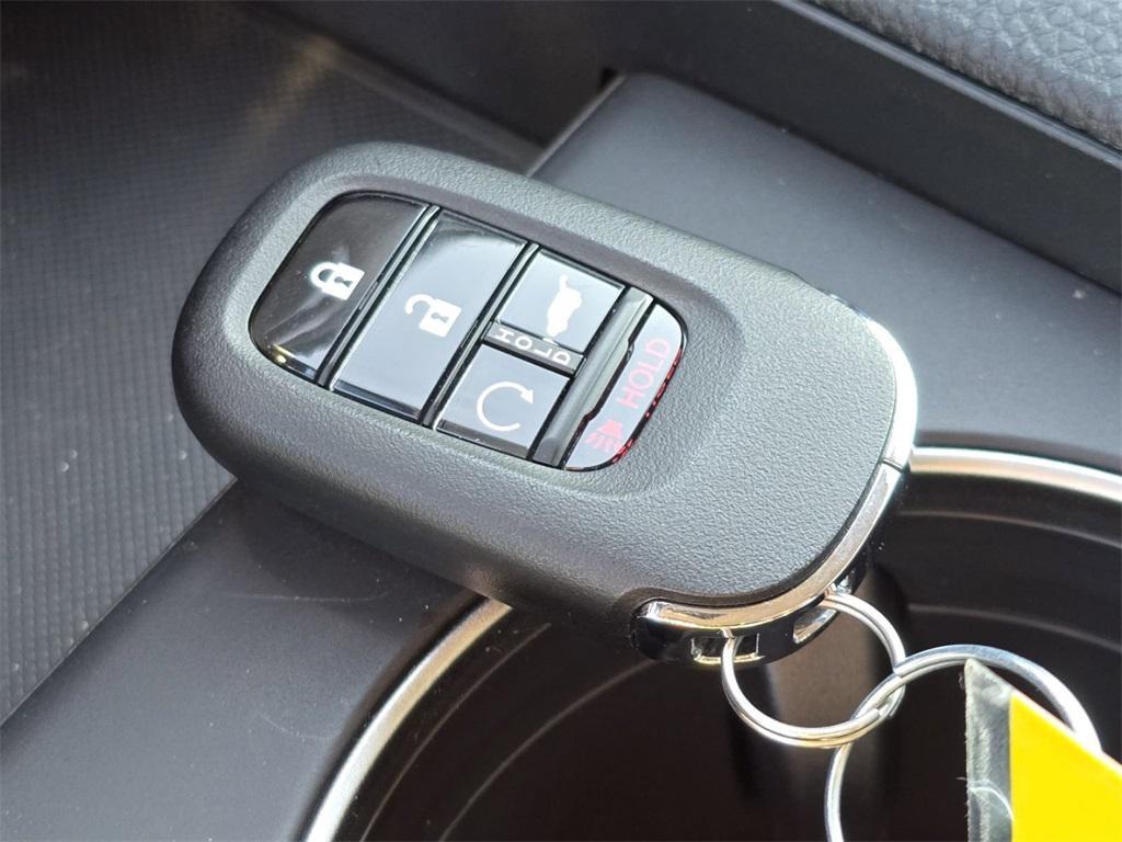 new 2025 Honda Pilot car, priced at $47,825