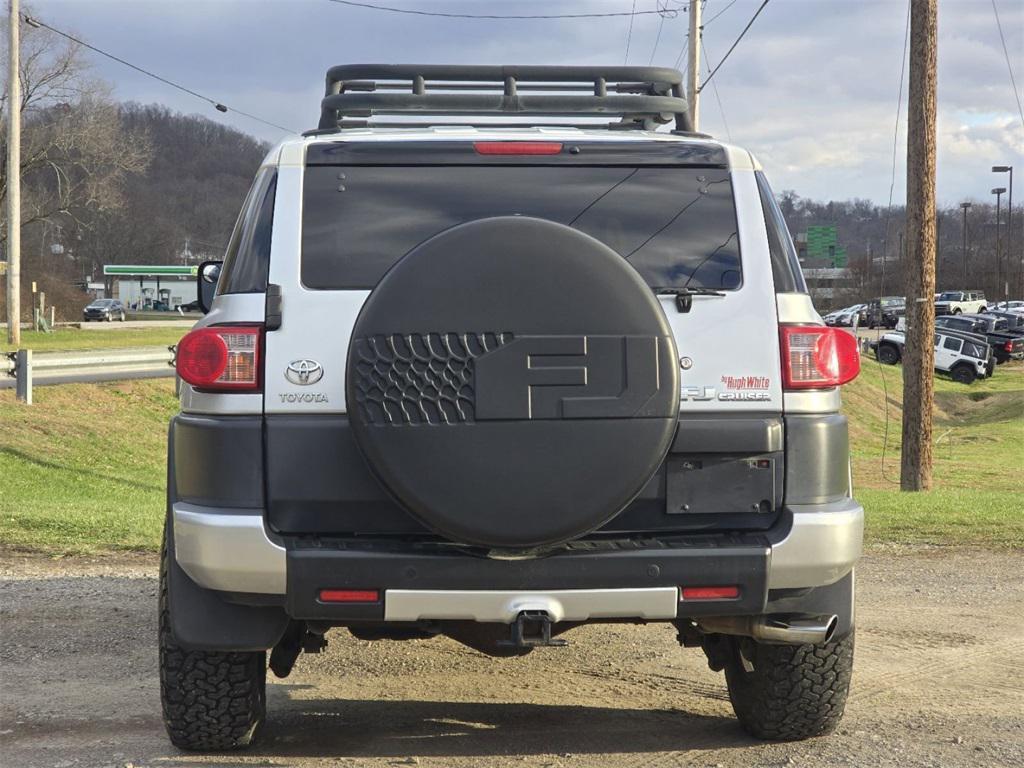 used 2007 Toyota FJ Cruiser car, priced at $13,373