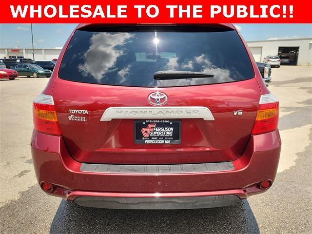 used 2008 Toyota Highlander car, priced at $7,000