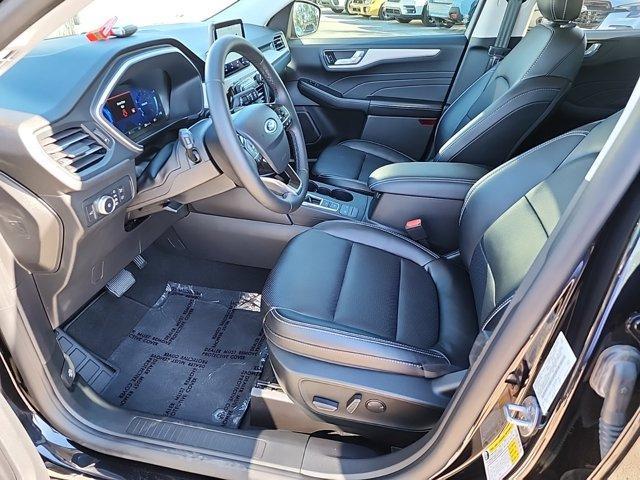 used 2022 Ford Escape car, priced at $23,000