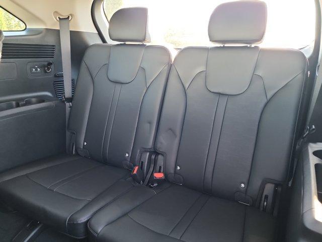 new 2026 Kia Sorento car, priced at $32,797